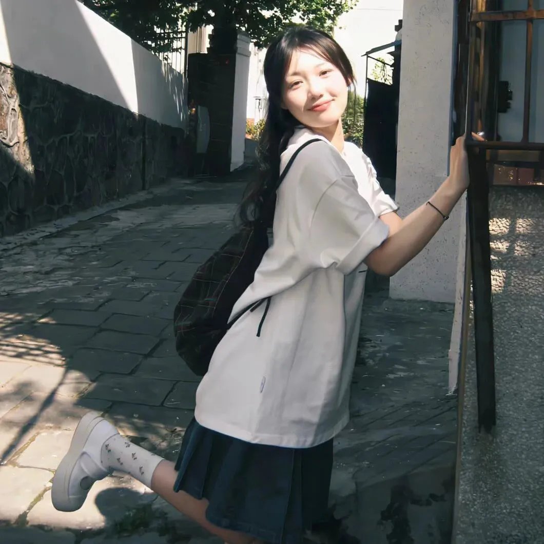 卡斯珀和艾玛的徒步旅行记
